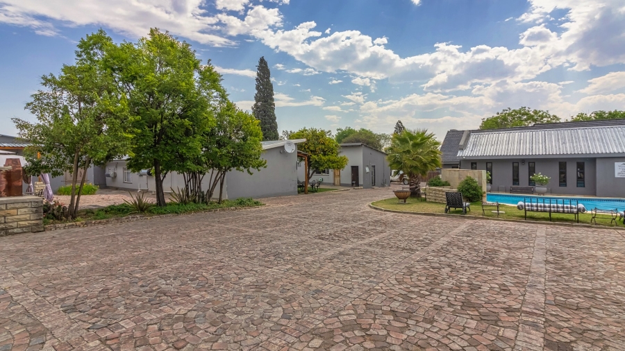 10 Bedroom Property for Sale in Panorama Free State